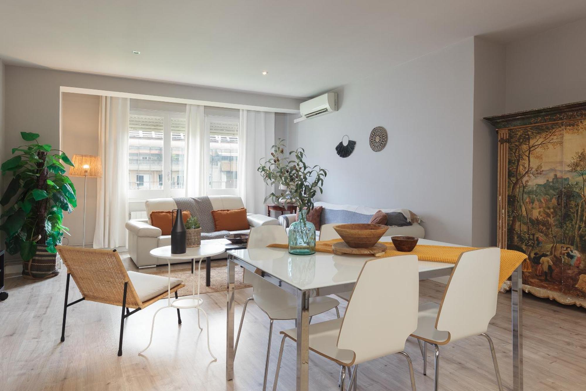 LetsGo Diagonal Avenue Apartment Barcelone Extérieur photo